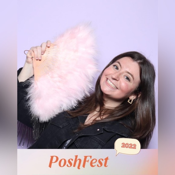 Meet the Posher - Picture 3 of 5